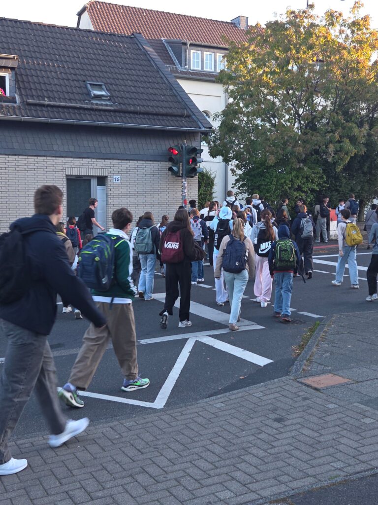 Stellenstreichungen der CDU führen zu unsicheren Schulwegen in Bergisch Gladbach